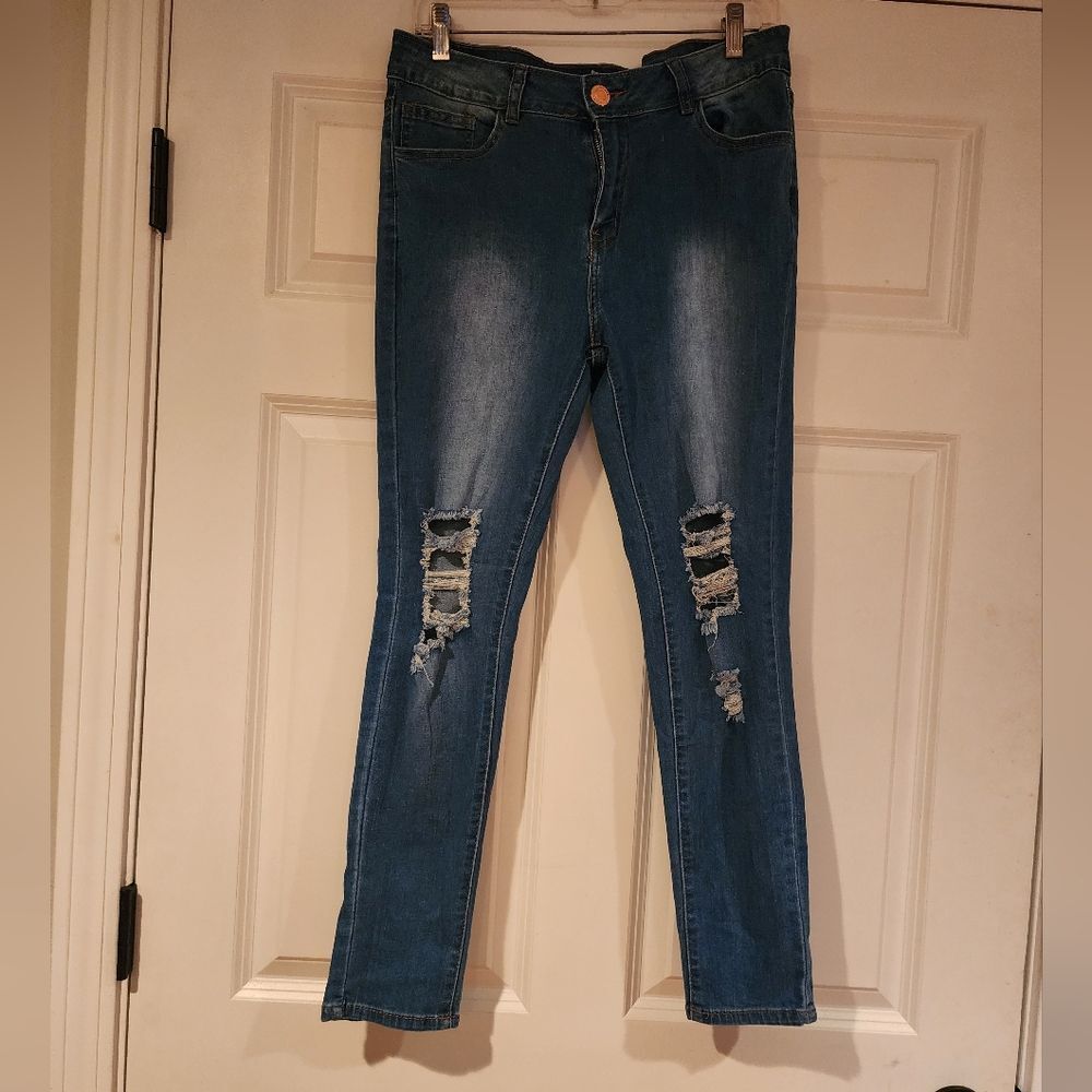 Aq Denim stretchy distressed skinny jeans Size 13